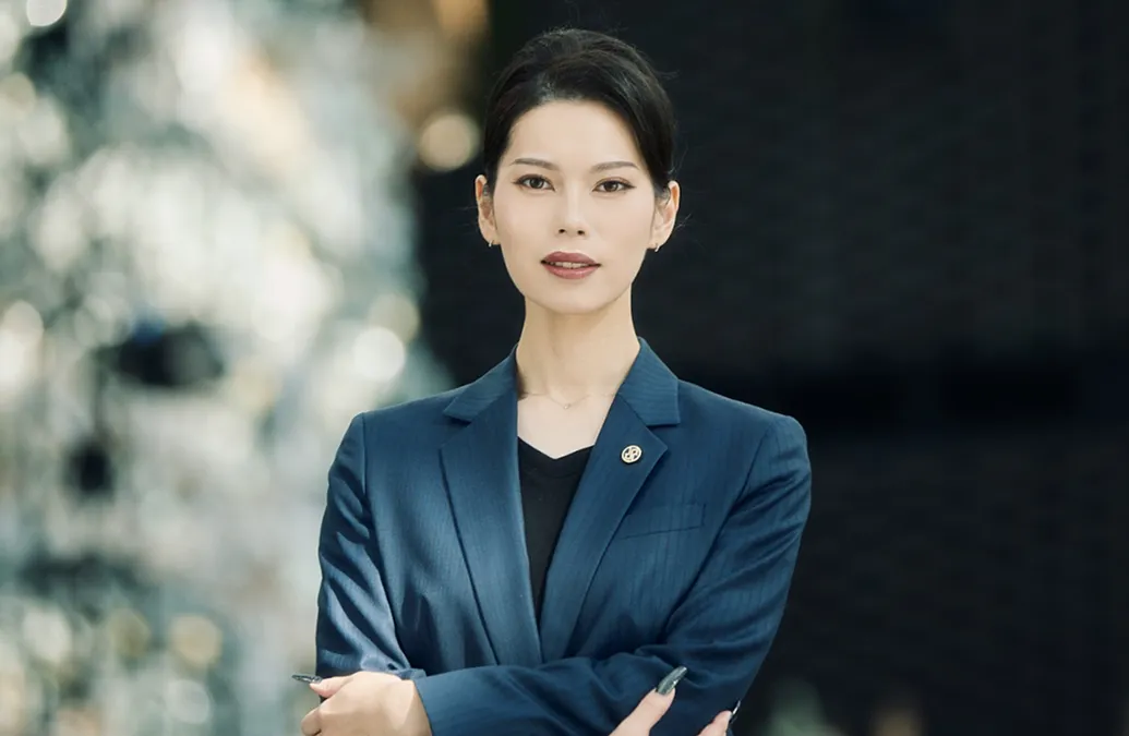 取締役 臼杵 深徳